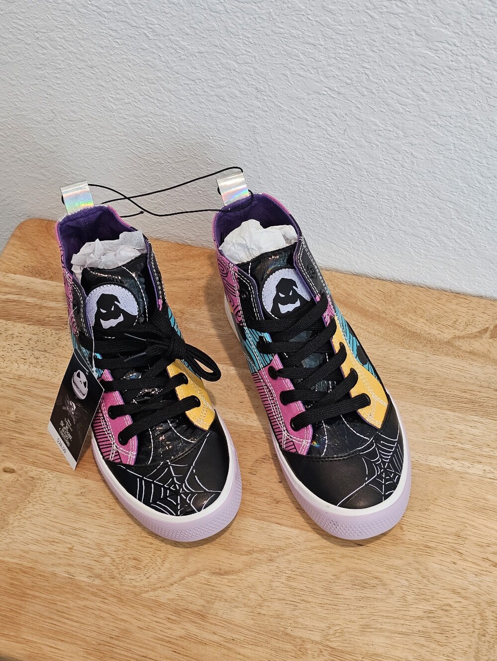 NWT Disney Nightmare Before Christmas High-Top Sneakers - Women's 6